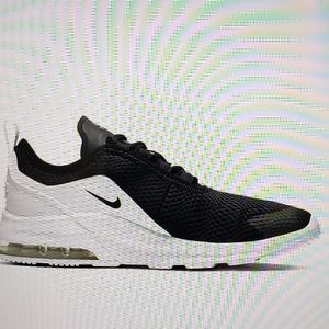 Nike Air Max Motion 2